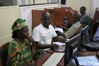 CHM-Burundi-2004-web_training.jpg