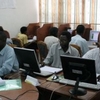 CHM-Burundi-2004-web_training2.jpg