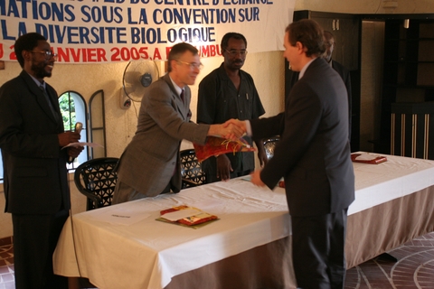 Bujumbura 2005, cadeau Olivier