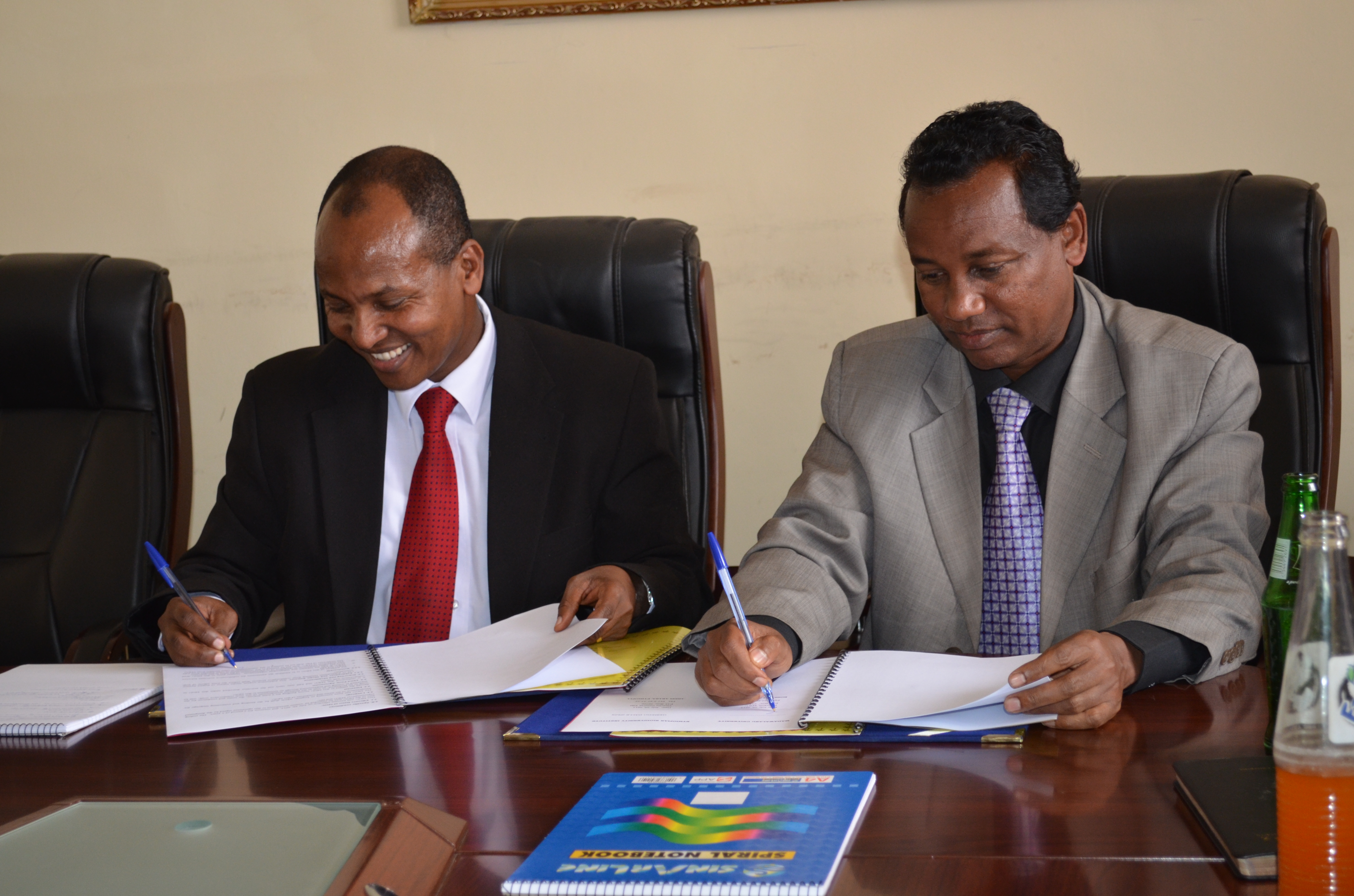 Institute, Mada Walabu University ink MoU