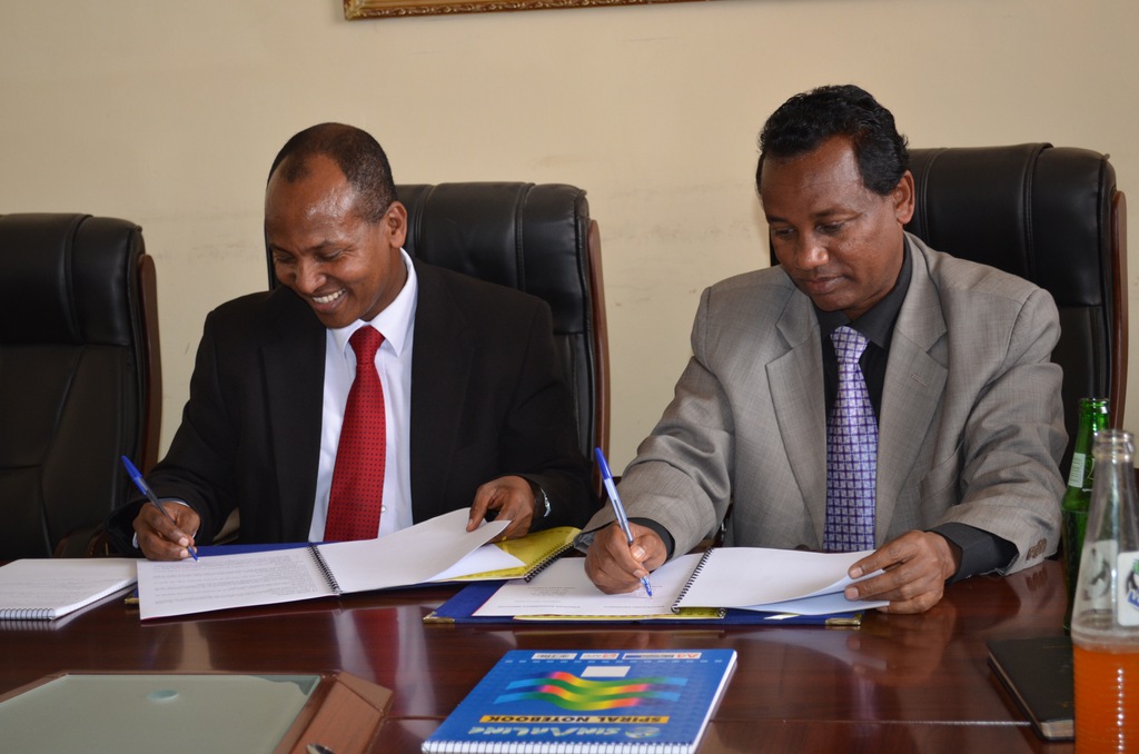 Institute, Mada Walabu University ink MoU