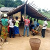 Sensibilisation chasseurs de Bombaji.jpg